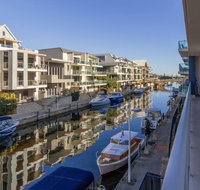 Luxurious Mandurah Marina Apartment - Accommodation Port Hedland