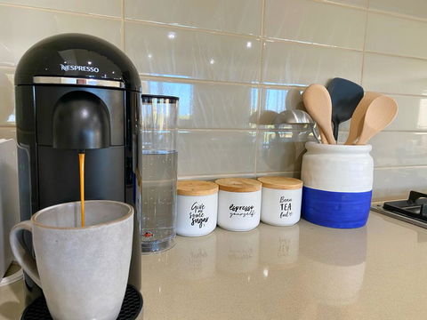 Luxury 3BR Home With KING Bed Metung - Accommodation Port Hedland 1