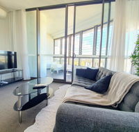 Luxury Level 2-bed 2-bath City View Apt in Olympic Park - Accommodation Port Hedland
