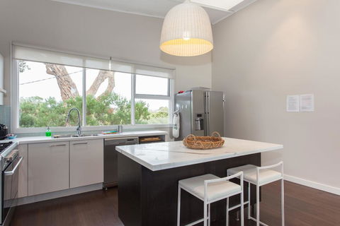 Madeleine Street - Accommodation Port Hedland 3
