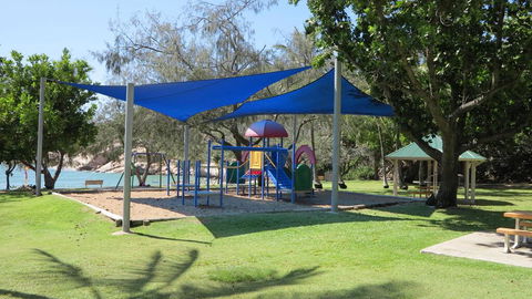 Magnetic Shores Unit 3 - Accommodation Port Hedland 1