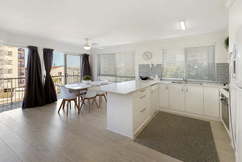 MAINSAIL8- MOOLOOLABA BEACH - Accommodation Port Hedland 2