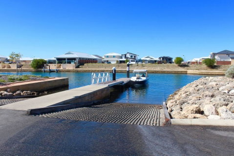 Mandurah Dolphin Escape - Accommodation Port Hedland 2