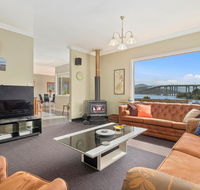 Manfield City Waterfront View Cottage - Accommodation Port Hedland
