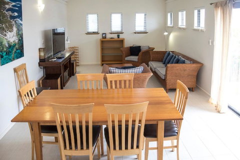 Margarets Beach Resort - Accommodation Port Hedland 2