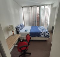 Mascot Clean Bedroom - Accommodation Port Hedland