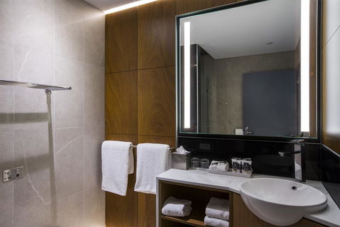 Mercure Sydney Liverpool - Accommodation Port Hedland 3