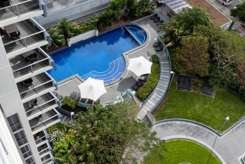 Meriton Suites Broadbeach - Accommodation Port Hedland 0