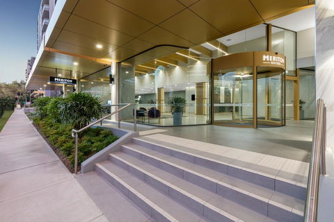 Meriton Suites Coward Street, Mascot - Accommodation Port Hedland 2