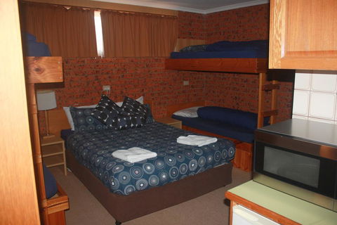 Merrijig Motor Inn - Accommodation Port Hedland 3