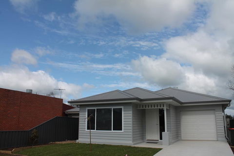 Milawa Vineyard Views - Guesthouse 2 - Accommodation Port Hedland 3