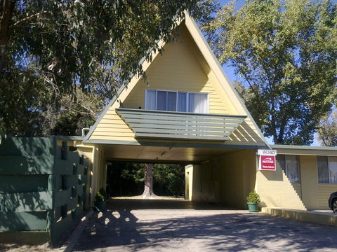 Millers Cottage Motel - Accommodation Port Hedland 0