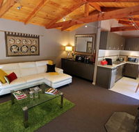 Mirkwood Forest Self-contained Spa Cottages - Accommodation Port Hedland