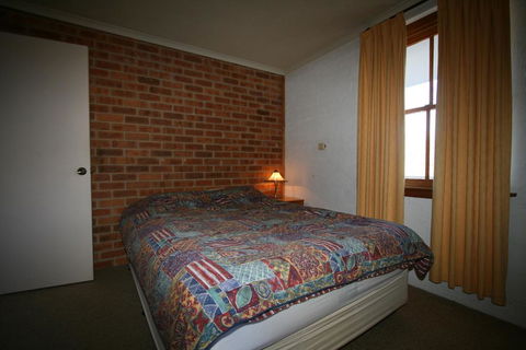 Misty Gables 2/24 Townsend Street - Accommodation Port Hedland 3