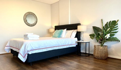 MLB38-Panoramic View Studio Near Sydney Harbour - Accommodation Port Hedland 2