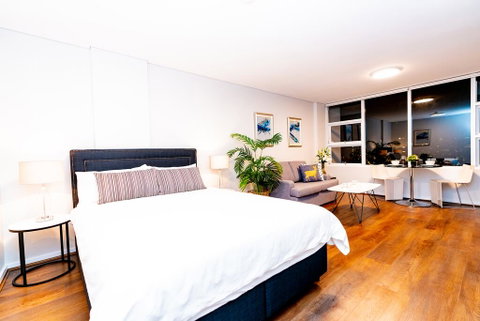MLB38-Panoramic View Studio Near Sydney Harbour - Accommodation Port Hedland 3
