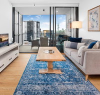 Modern 1-Bed Apartment With Balcony and Leisure Area - Accommodation Port Hedland