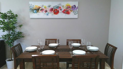 Modern 4-Bedroom House Near Singleton CBD Hunter Valley - Accommodation Port Hedland 2
