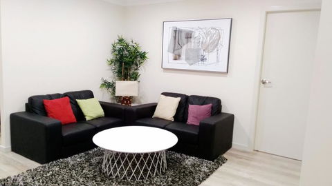 Modern 4-Bedroom House On Cunningham Near Singleton CBD Hunter Valley - Accommodation Port Hedland 1