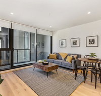 Modern apartment with balcony near Kings Domain - Accommodation Port Hedland