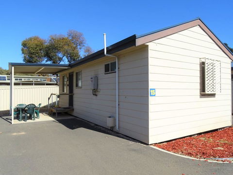 Moonta Bay Cabins - Accommodation Port Hedland 1