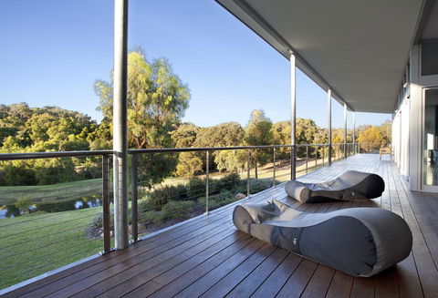 Moriarty Studio - Chic Couples Retreat - Accommodation Port Hedland 1