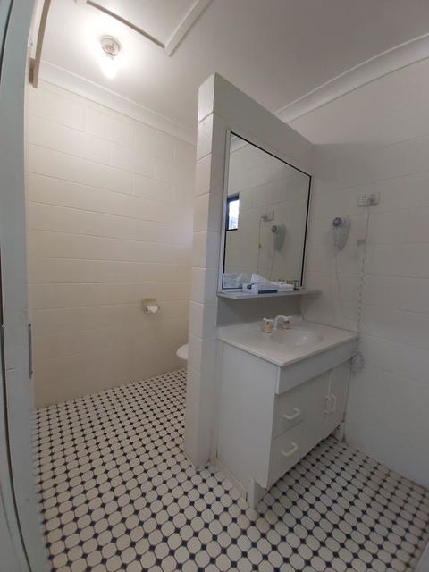 Motel Ingham - Accommodation Port Hedland 3