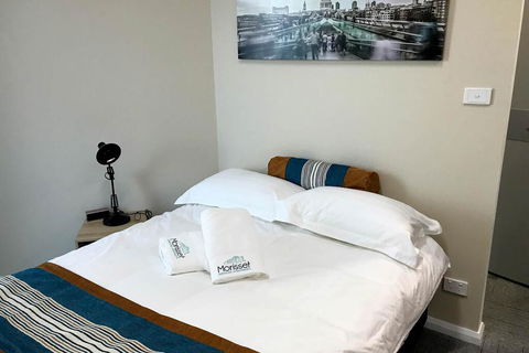 Motel Rooms At Morisset Serviced Apartments - Accommodation Port Hedland 1