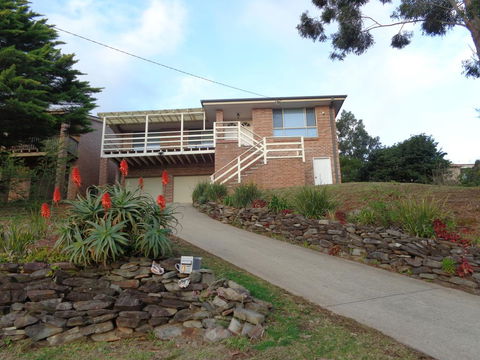 Mountain View Beach House - Accommodation Port Hedland 0