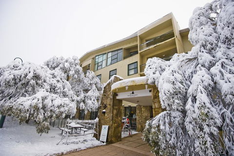 Mt Buller Chalet Hotel & Suites - Accommodation Port Hedland 0