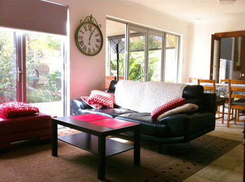 Mt Lawley Garden Apartment - Accommodation Port Hedland 0