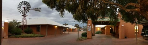 Mud Hut Motel - Accommodation Port Hedland 0