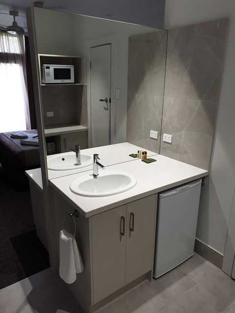Naracoorte Hotel Motel - Accommodation Port Hedland 1