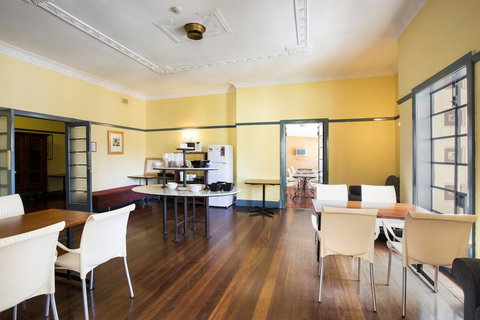 Captain Stirling Hotel - Accommodation Port Hedland 13