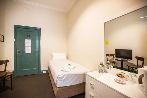 Captain Stirling Hotel - Accommodation Port Hedland 34
