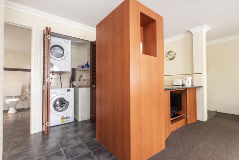 Subiaco Village 20 - Accommodation Port Hedland 10