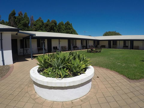 Busselton Ithaca Motel - Accommodation Port Hedland 0