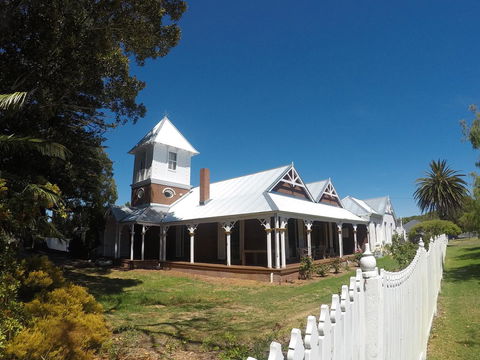 Busselton Ithaca Motel - Accommodation Port Hedland 1