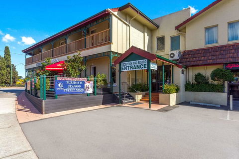 Quality Hotel Bayswater - Accommodation Port Hedland 0
