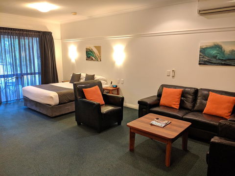 Stay Margaret River - Accommodation Port Hedland 7