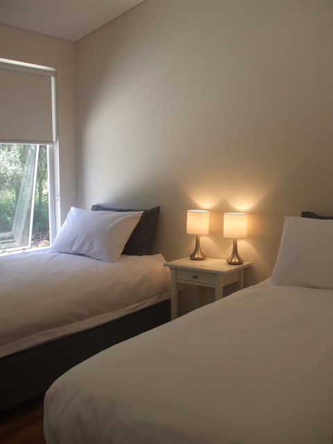 Cape Villas Dunsborough Unit 2 - Accommodation Port Hedland 13