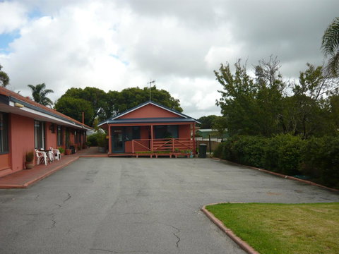 Albany Apartments - Accommodation Port Hedland 8