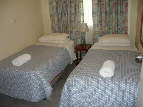 Albany Apartments - Accommodation Port Hedland 13