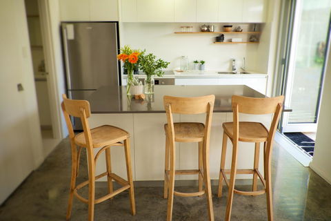 Cottesloe Artist's Beach Retreat - Accommodation Port Hedland 30