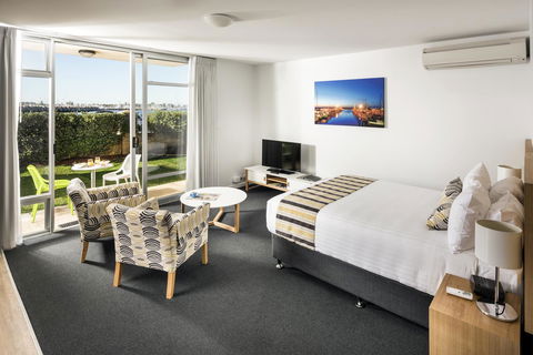 Be. Fremantle - Accommodation Port Hedland 5
