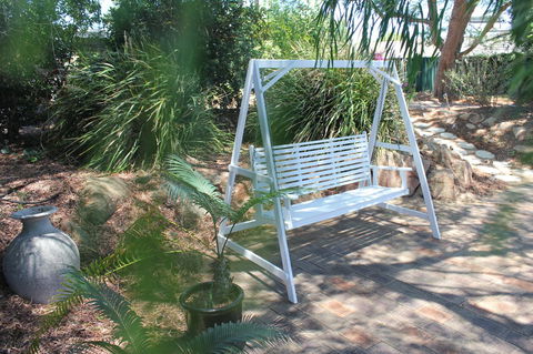 Jacaranda Hideaway Bed & Breakfast - Accommodation Port Hedland 11