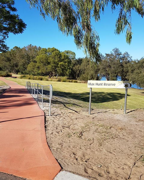 Jacaranda Hideaway Bed & Breakfast - Accommodation Port Hedland 20