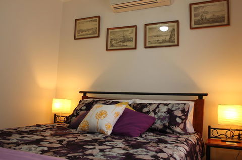 Jacaranda Hideaway Bed & Breakfast - Accommodation Port Hedland 8