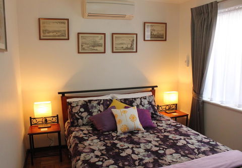 Jacaranda Hideaway Bed & Breakfast - Accommodation Port Hedland 2