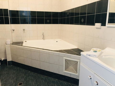 Seashore Memories - Sleeps 3 - Accommodation Port Hedland 12